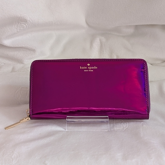 Kate Spade Pink/Purple Iridescent Zippy Wallet Storybook Lining Full Size NWOT - Picture 1 of 5